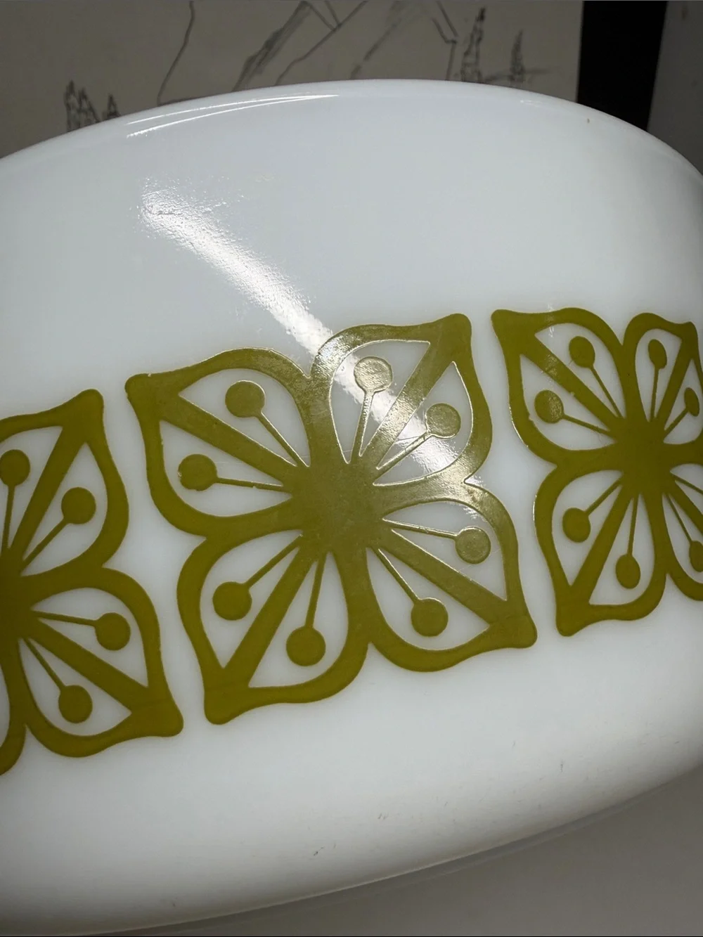 Pyrex 1960 (475-B)Cinderella round casserole bowl